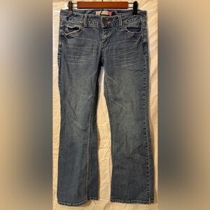 NWOT Aeropostale Kailey Skinny Flare Jeans 9/10 Short Medium Blue Wash